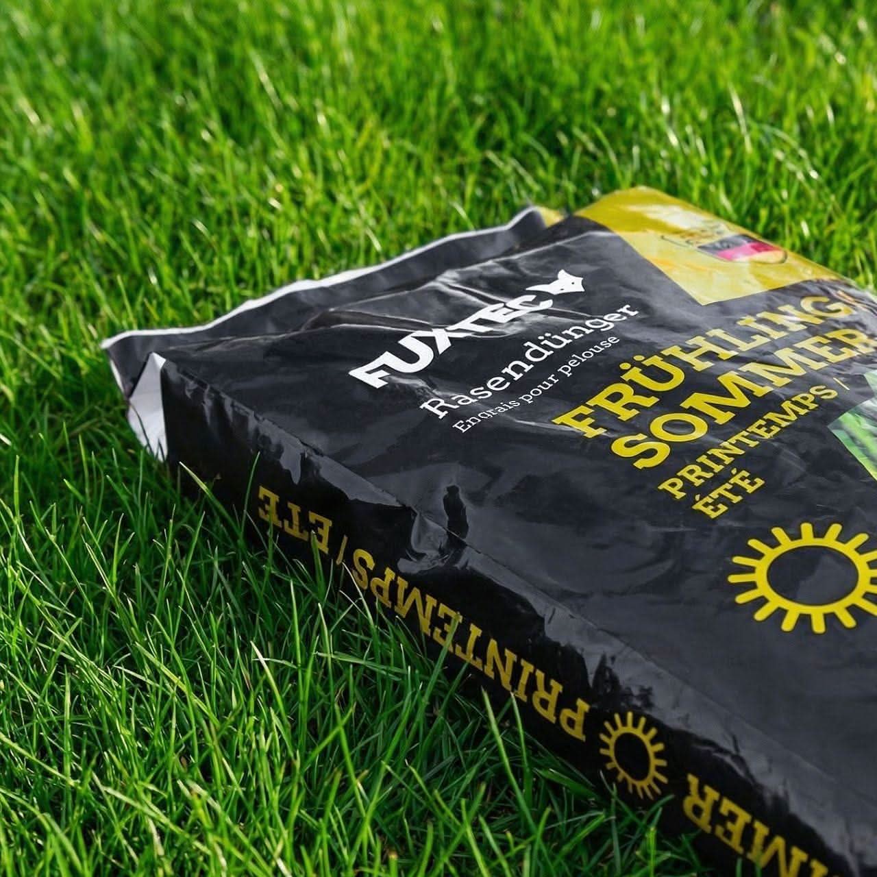 FUXTEC Engrais gazon printemps/été 10 kg FX-RDFS10