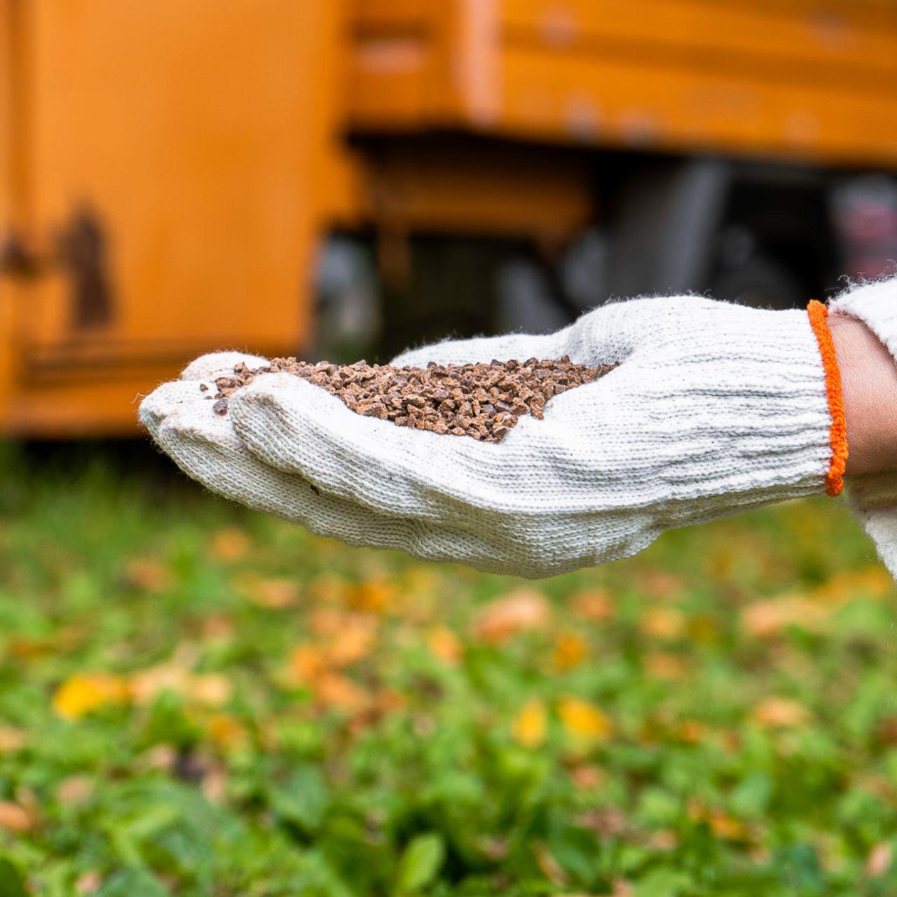 Engrais gazon automne FUXTEC FX-RDH5 5kg 250m²