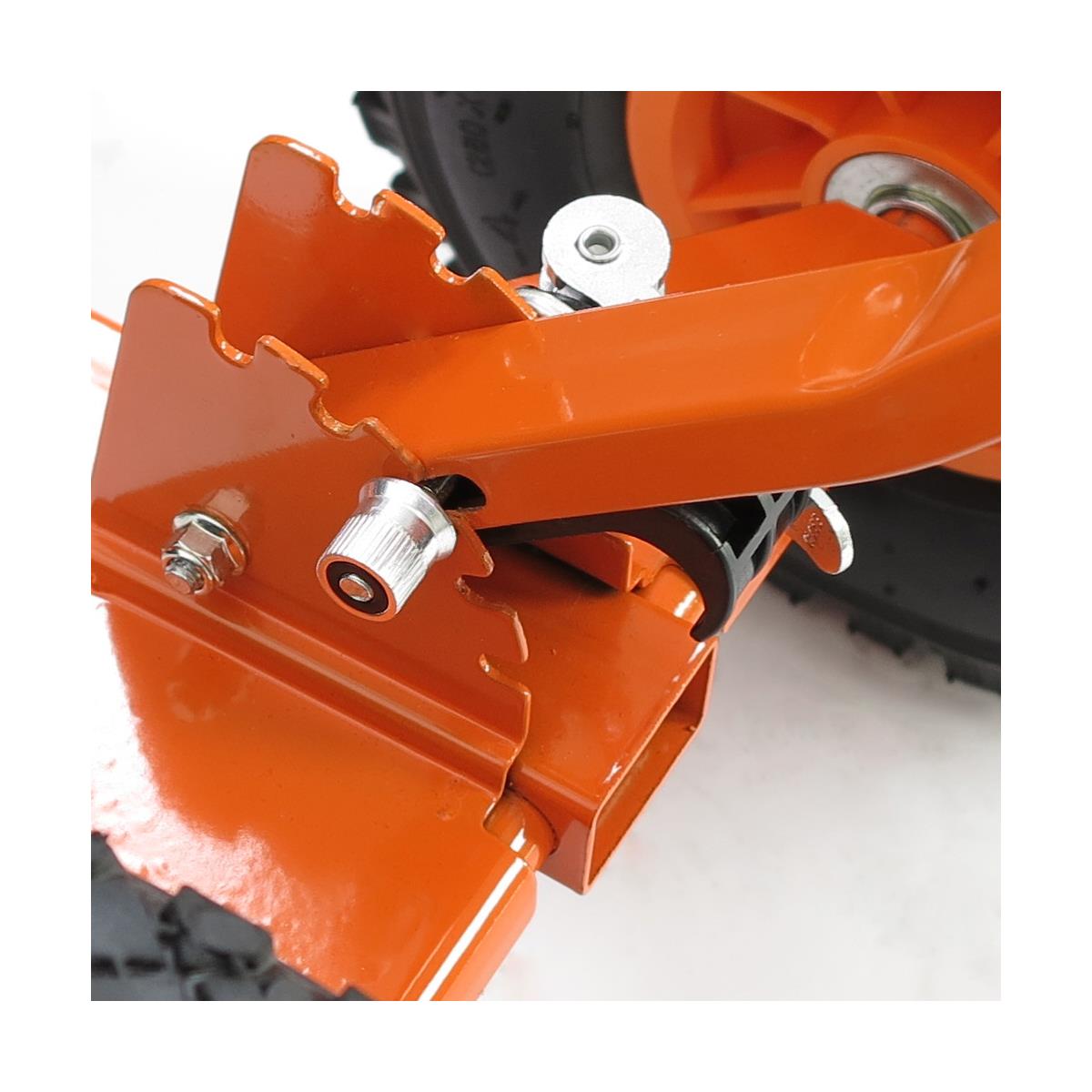 Pelle à neige sur roues FUXTEC
