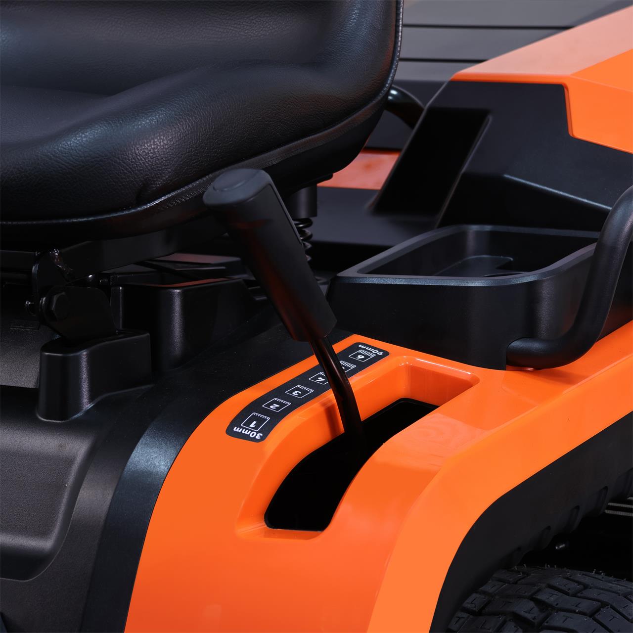 FUXTEC Tracteur de jardin à essence FX-RMT92A